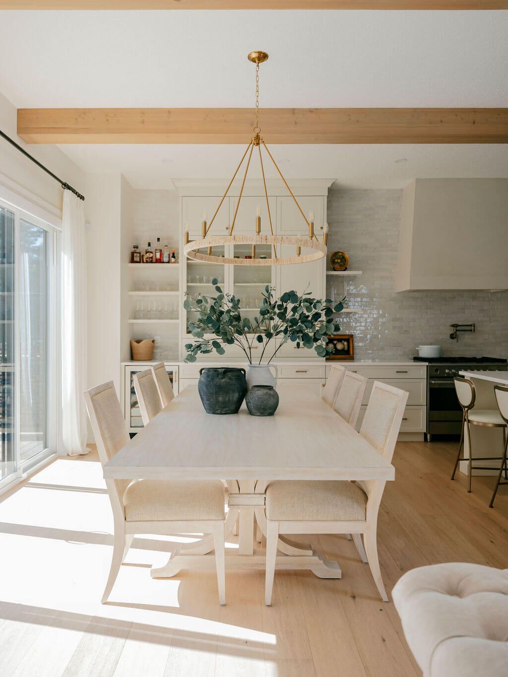 Well lit room featuring neutral tone accessories